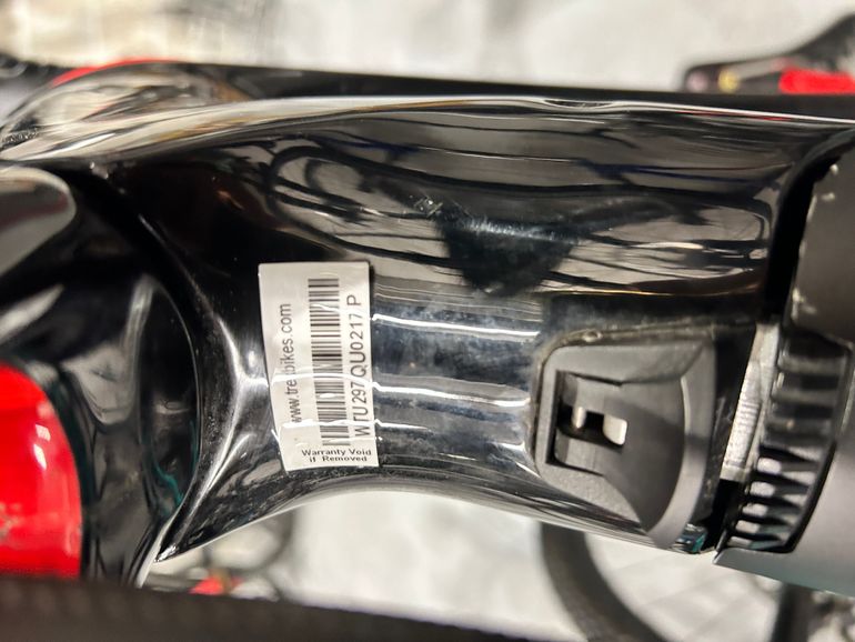 Used Trek Domane LT+ Gen 1 2021 Road & Gravel, Black — image 8 of 10