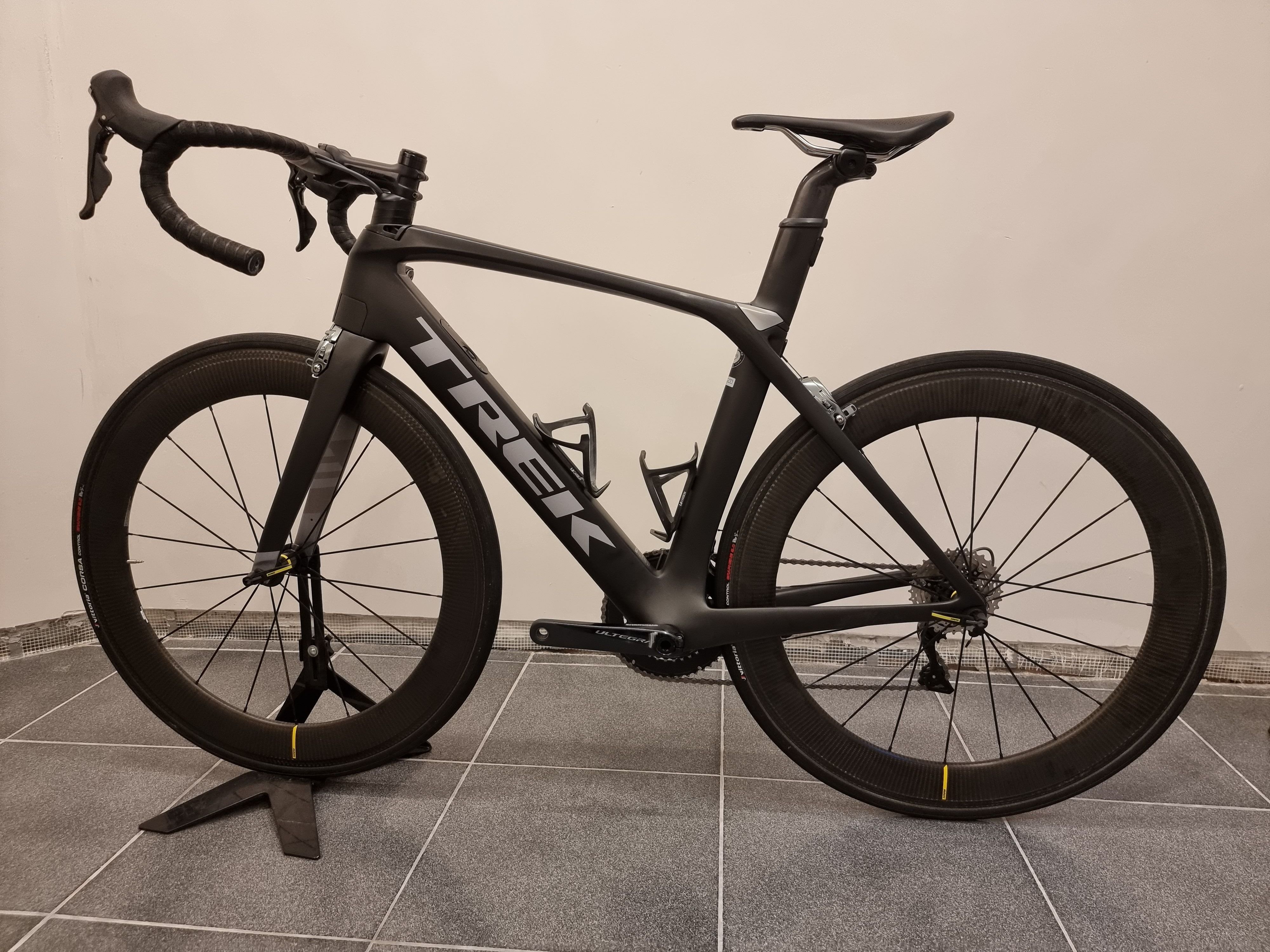 Trek madone best sale 9 2018