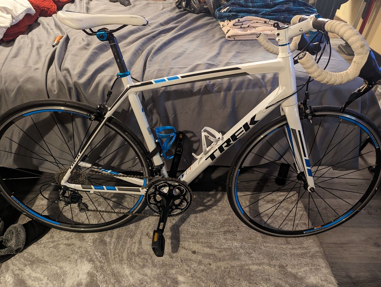 Trek madone deals 2.1 for sale