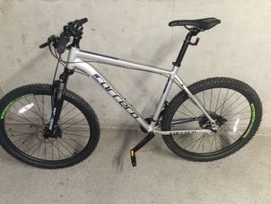 Carrera valour on sale mountain bike