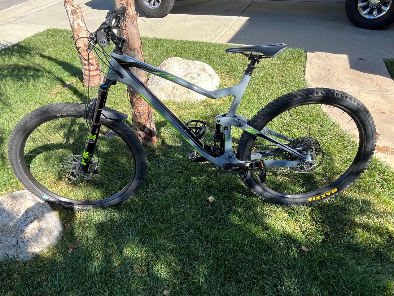 Scott genius 920 mountain bike online 2019