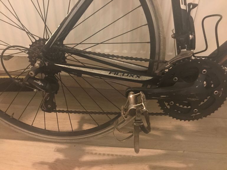 Used Giant Defy 3 2022 Road & Gravel — image 3 of 6