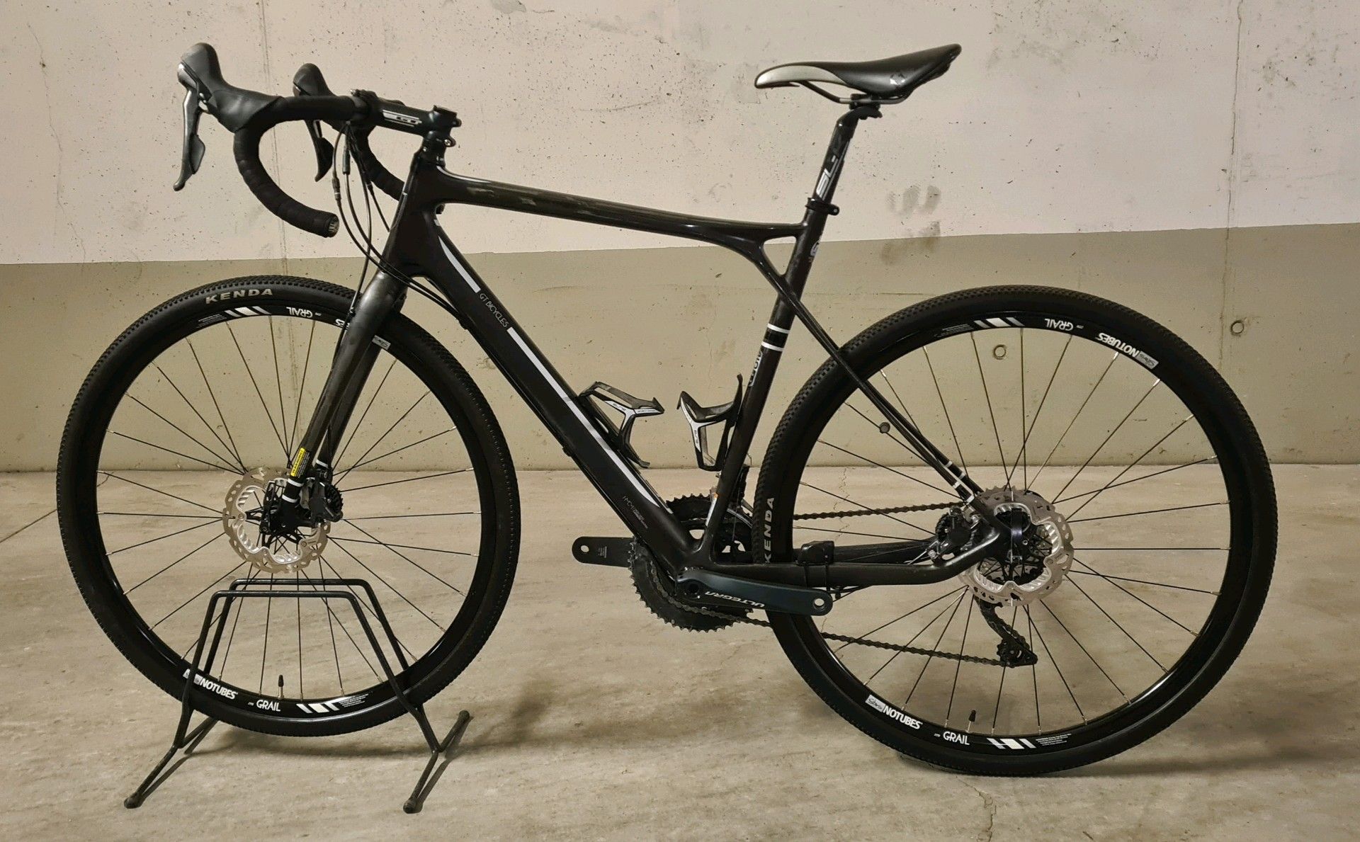 GT Grade Carbon 105