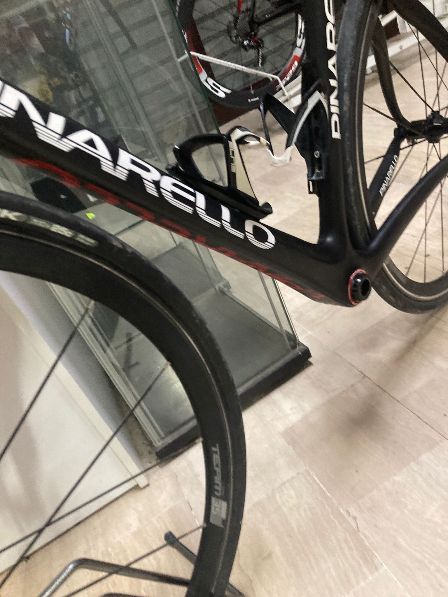 Pinarello RAZHA