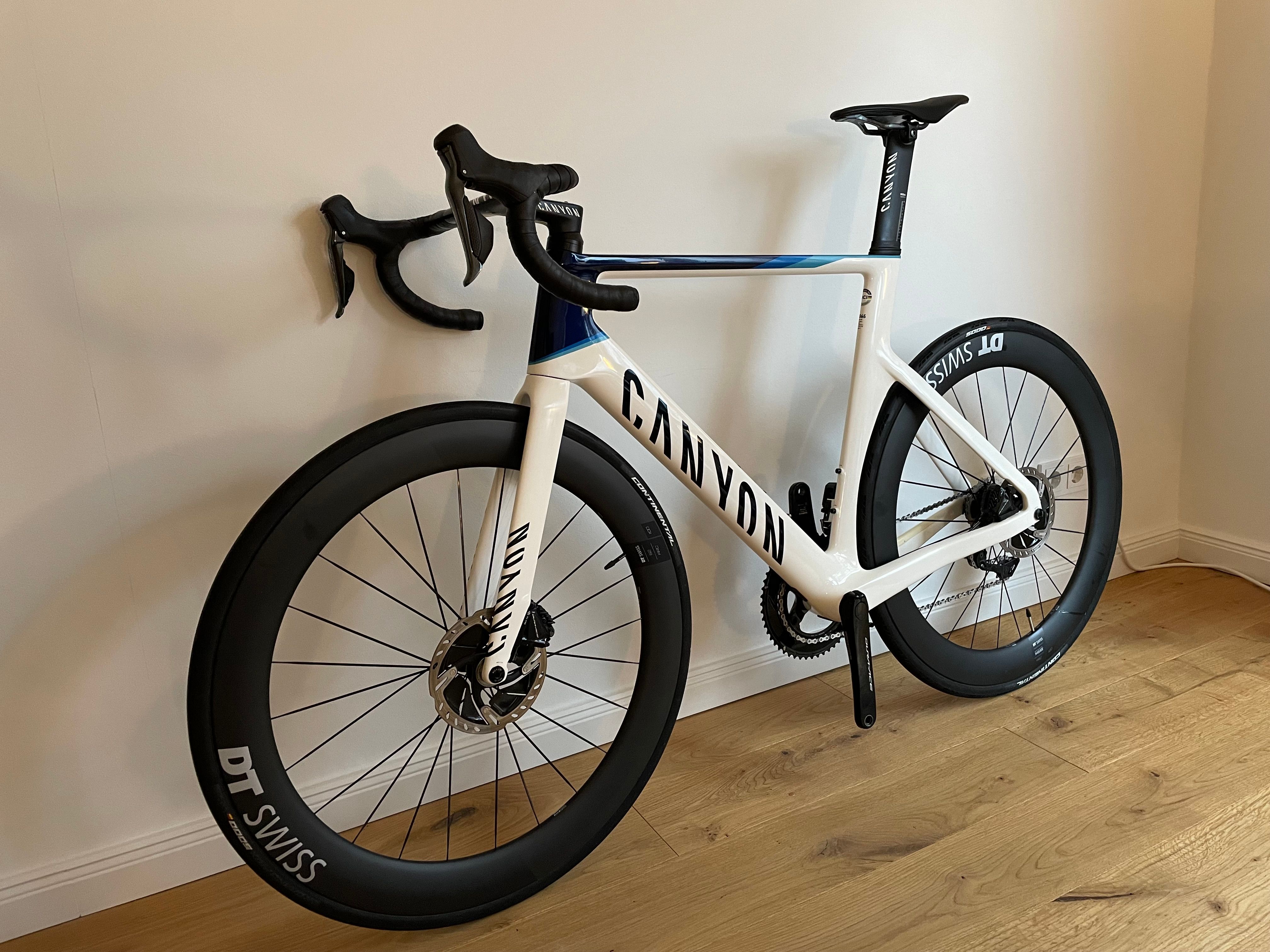 Canyon Aeroad CFR Disc Di2