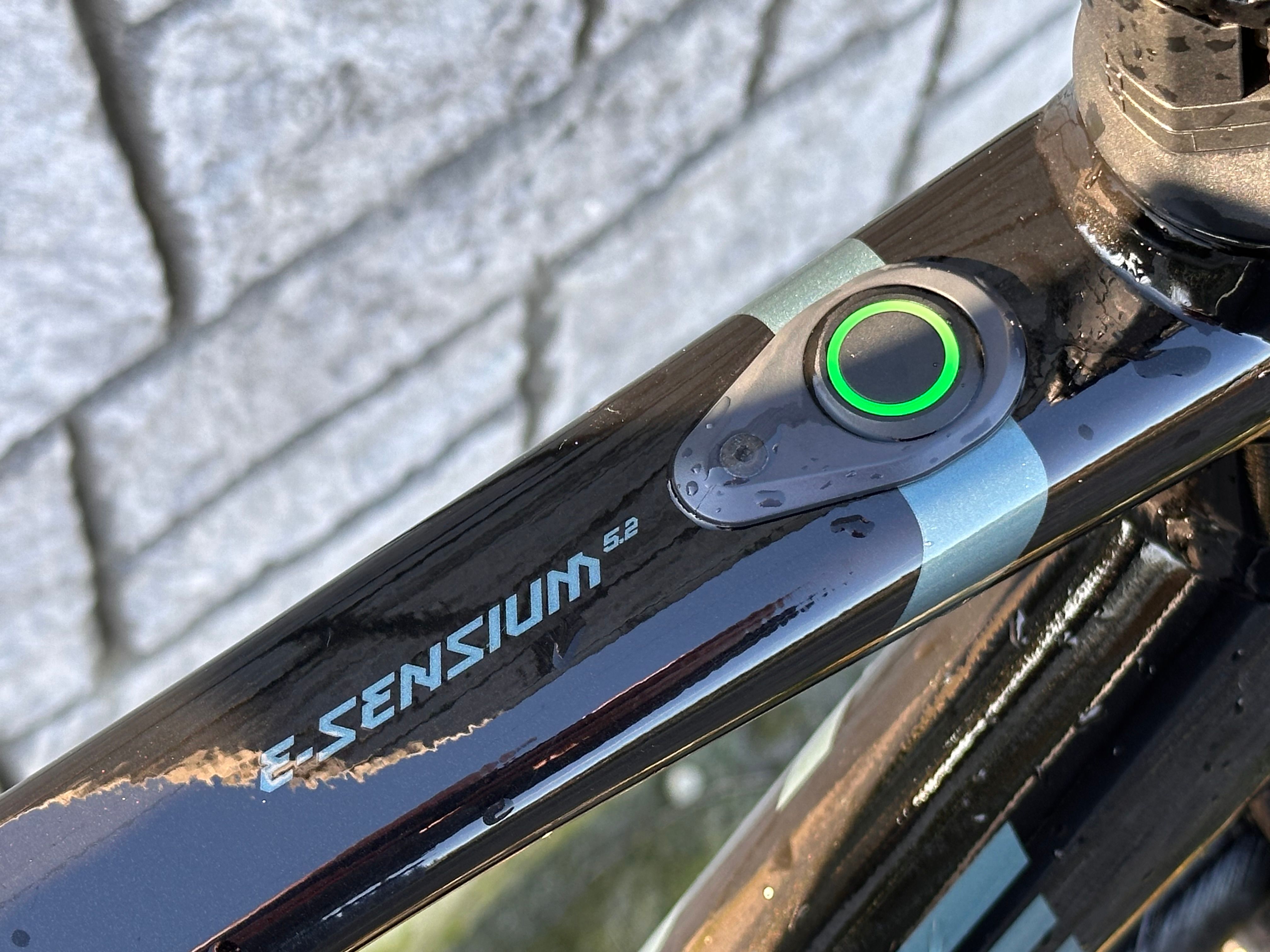 Lapierre e Sensium 5.2 used in 56 cm buycycle