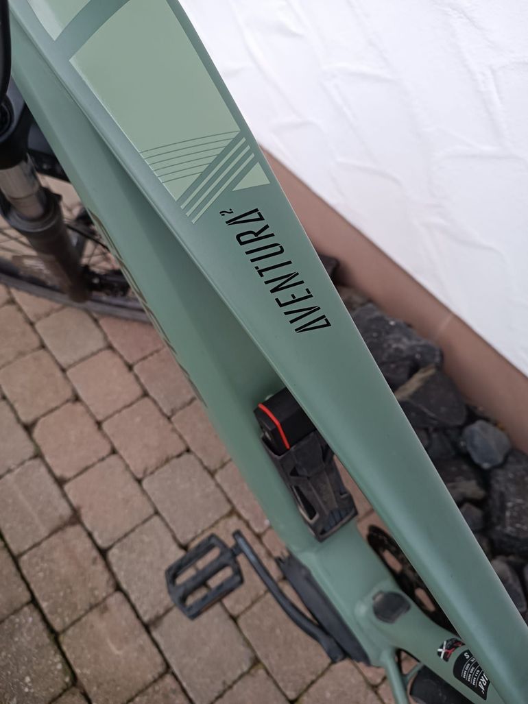 Used Focus Adventure 2 2020 Mountainbike, Verde — image 7 of 8