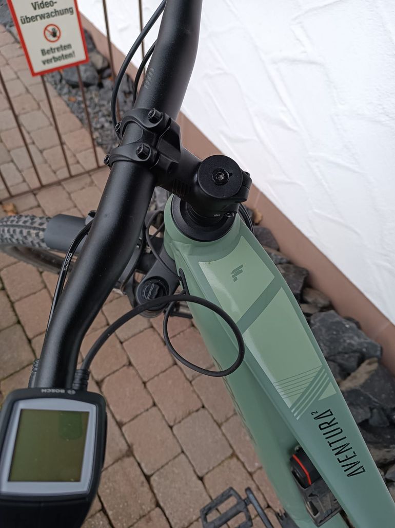 Used Focus Adventure 2 2020 Mountainbike, Verde — image 4 of 8