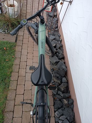 Used Focus Adventure 2 2020 Mountainbike, Verde — image 8 of 8