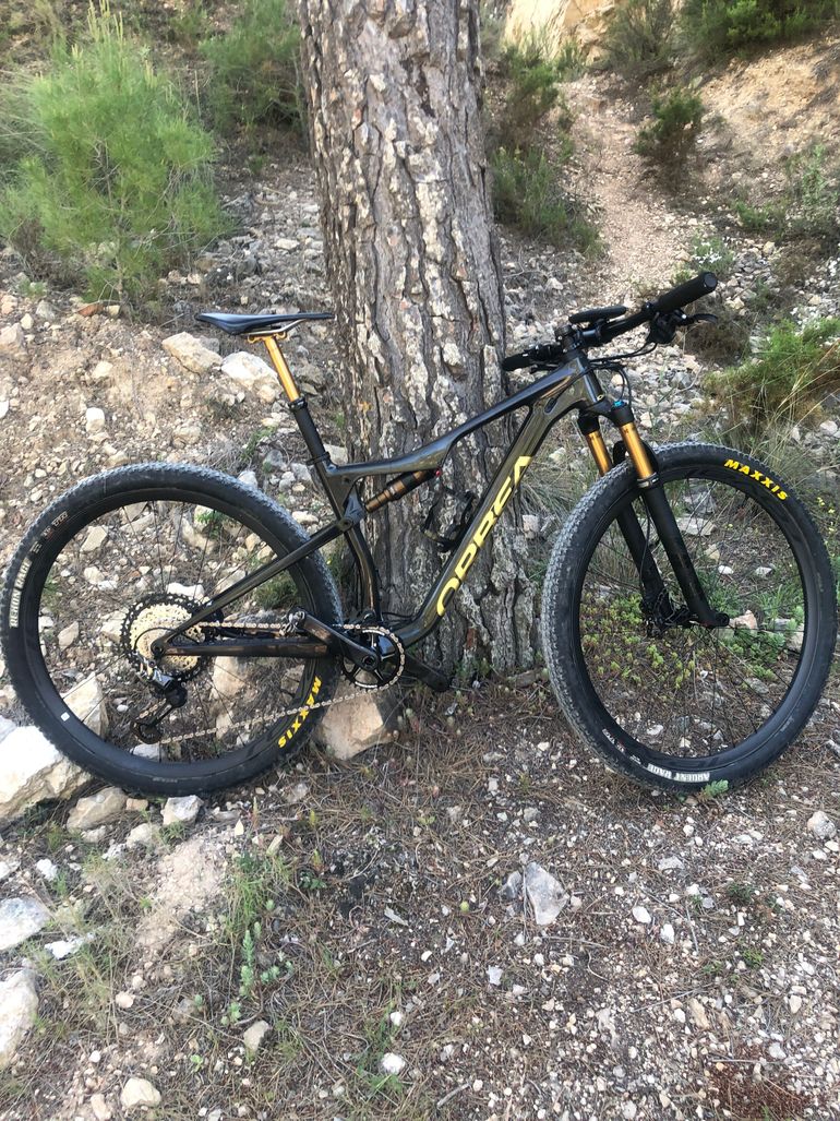 Used Orbea OIZ M PRO 2022 Mountainbike, Black — image 1 of 4