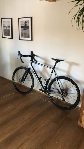 Used Stevens Camino Pro 2022 Road & Gravel, Light Gray — image 2 of 4