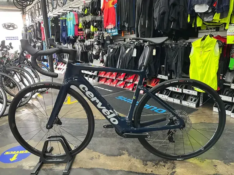 Used Cervélo Rouvida Rival XPLR AXS 1 2024 Road & Gravel, Blau — image 6 of 10