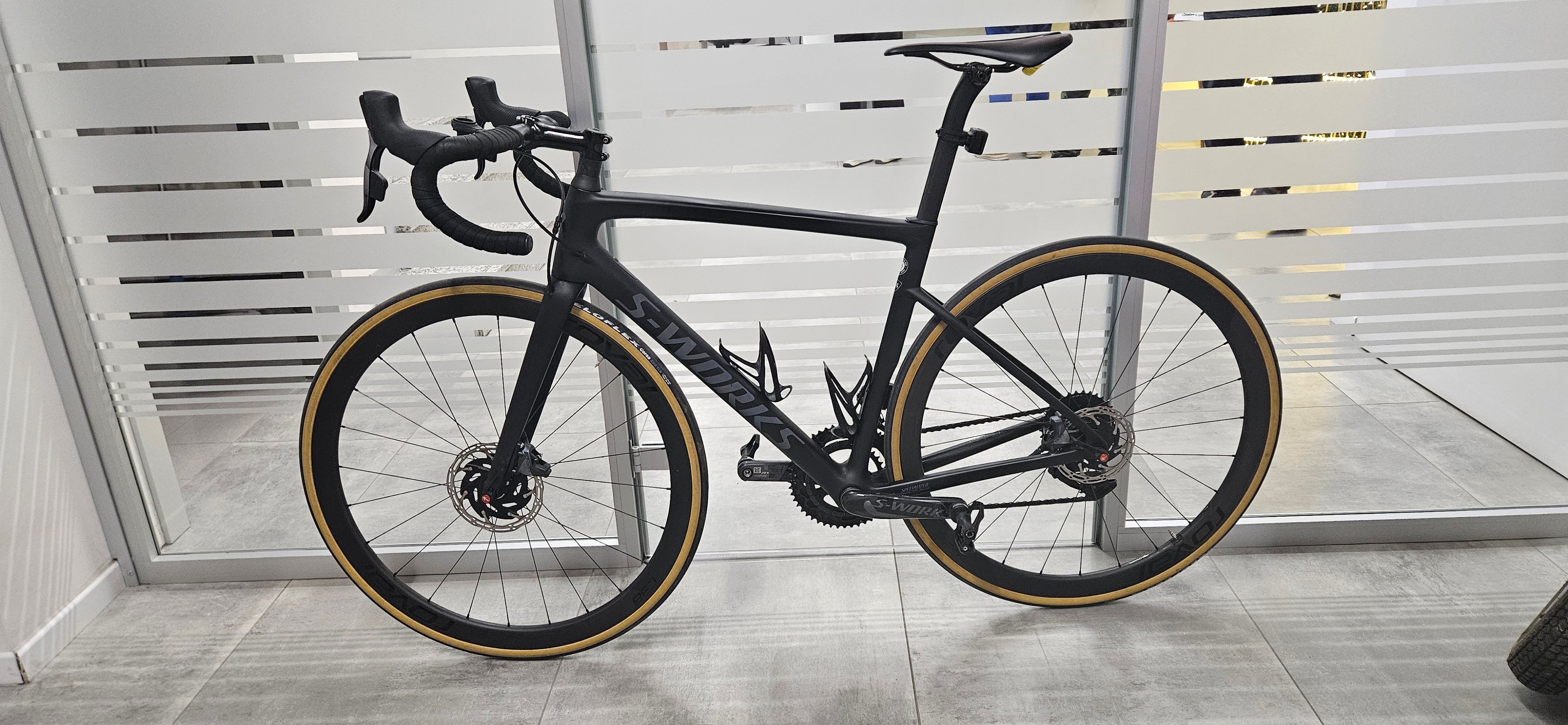 Velo s works online tarmac 2020