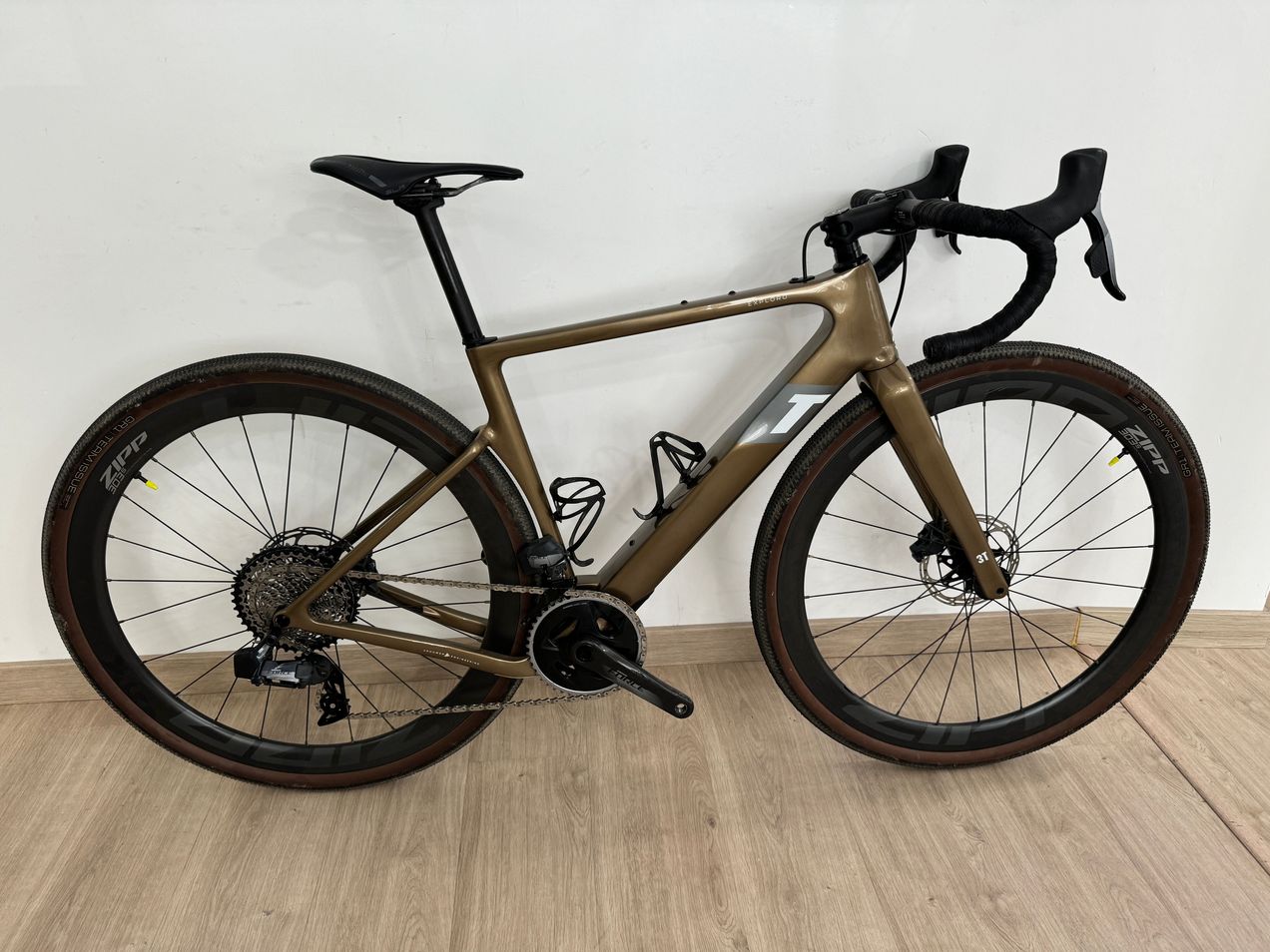 3T EXPLORO ULTRA FORCE AXS used in 51 cm | buycycle