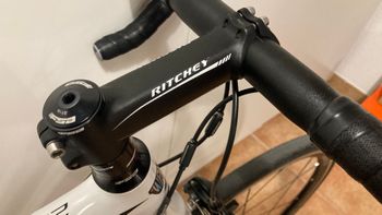 Used Berria Falcon 2.2 2017 Road & Gravel, White — image 4 of 5