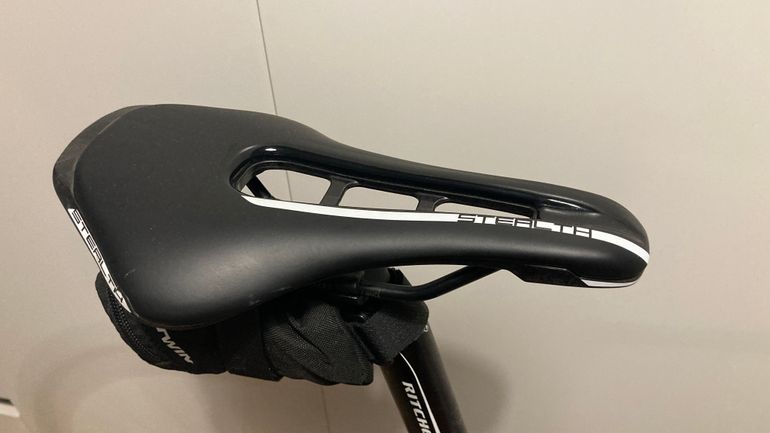 Used Berria Falcon 2.2 2017 Road & Gravel, White — image 5 of 5