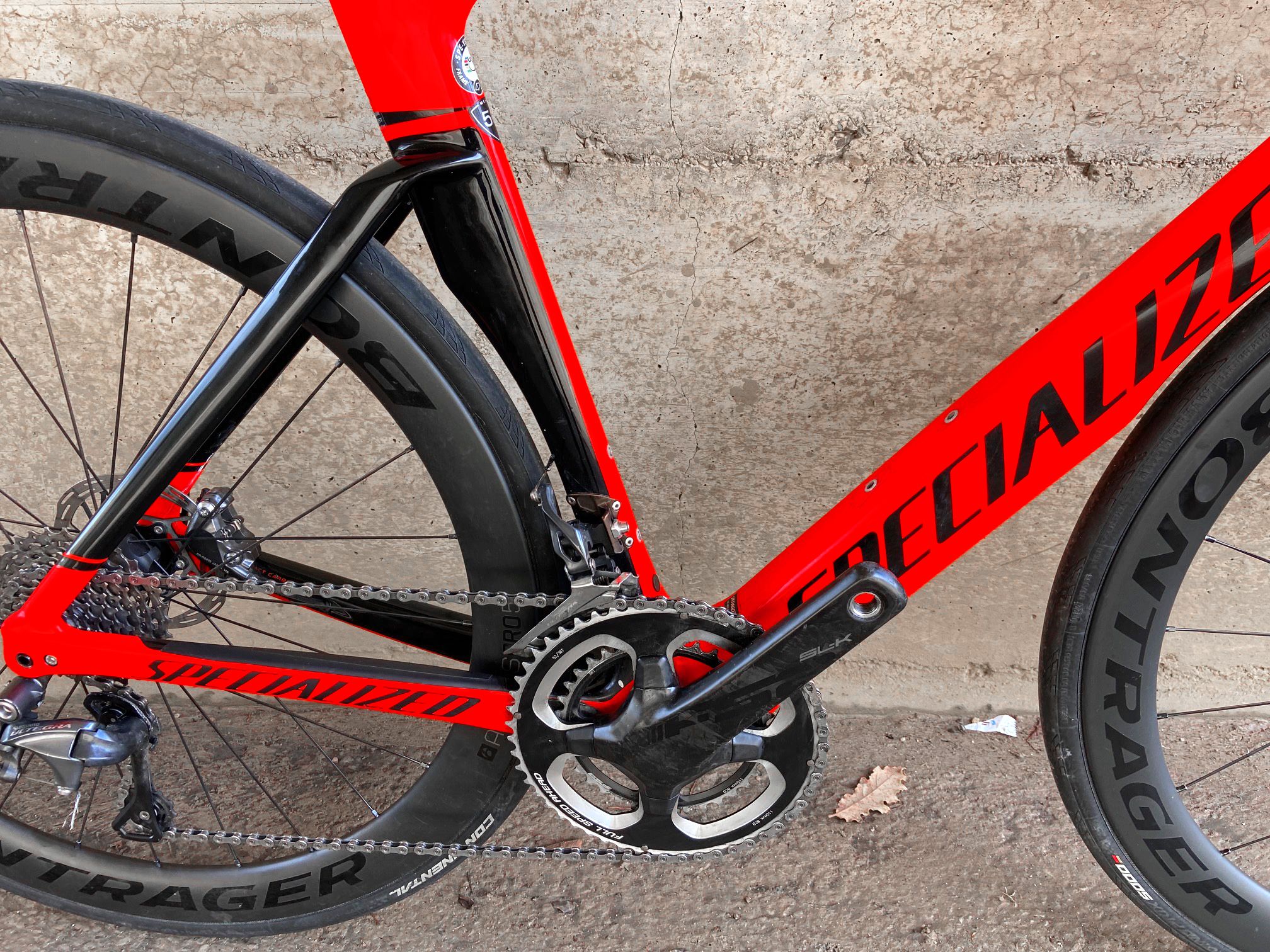 Specialized venge vias expert deals disc ultegra