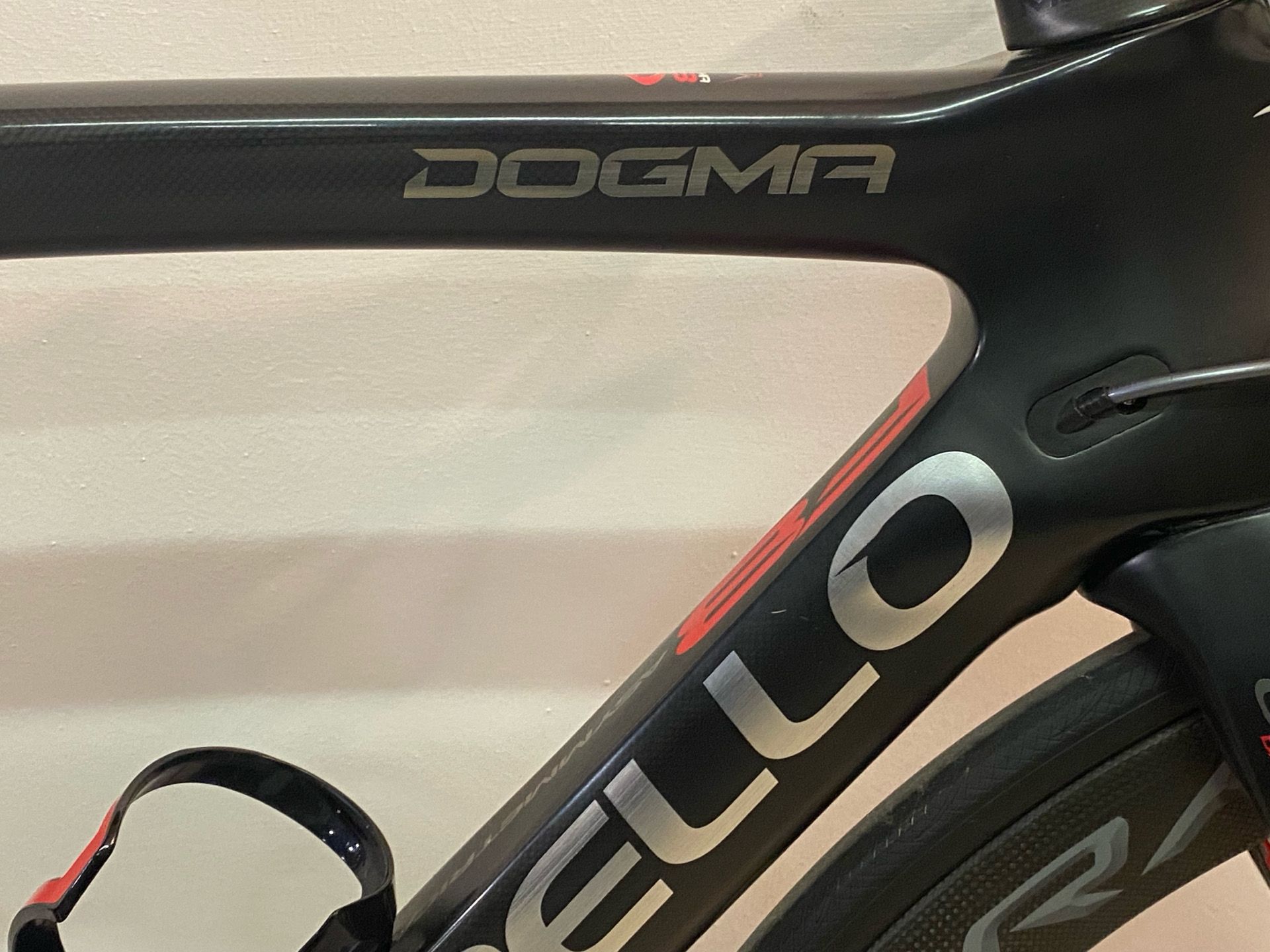 Pinarello DOGMA F8W gebraucht kaufen 52 cm buycycle