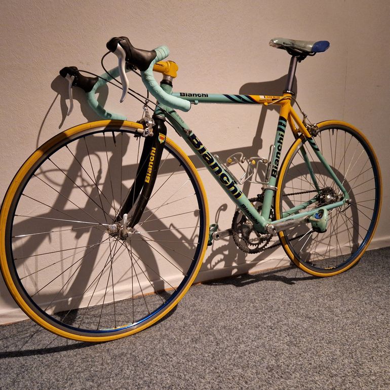 Used Bianchi L Lite Alloy 2000 Road & Gravel — image 5 of 24