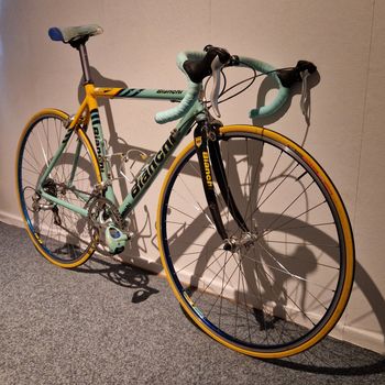 Used Bianchi L Lite Alloy 2000 Road & Gravel — image 2 of 24