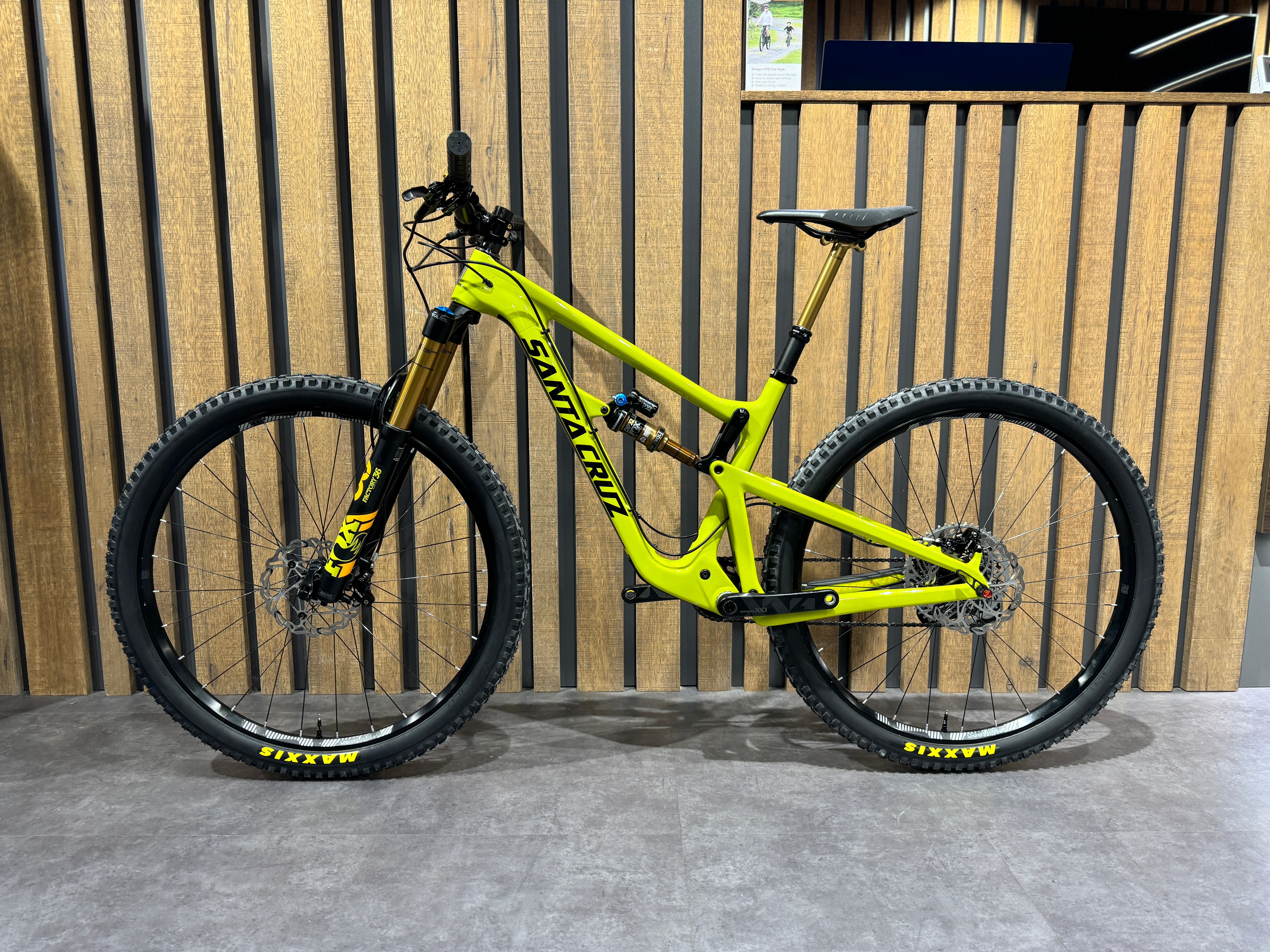 Santa Cruz Hightower LT Carbon CC XX1 Reserve used in M buycycle UK