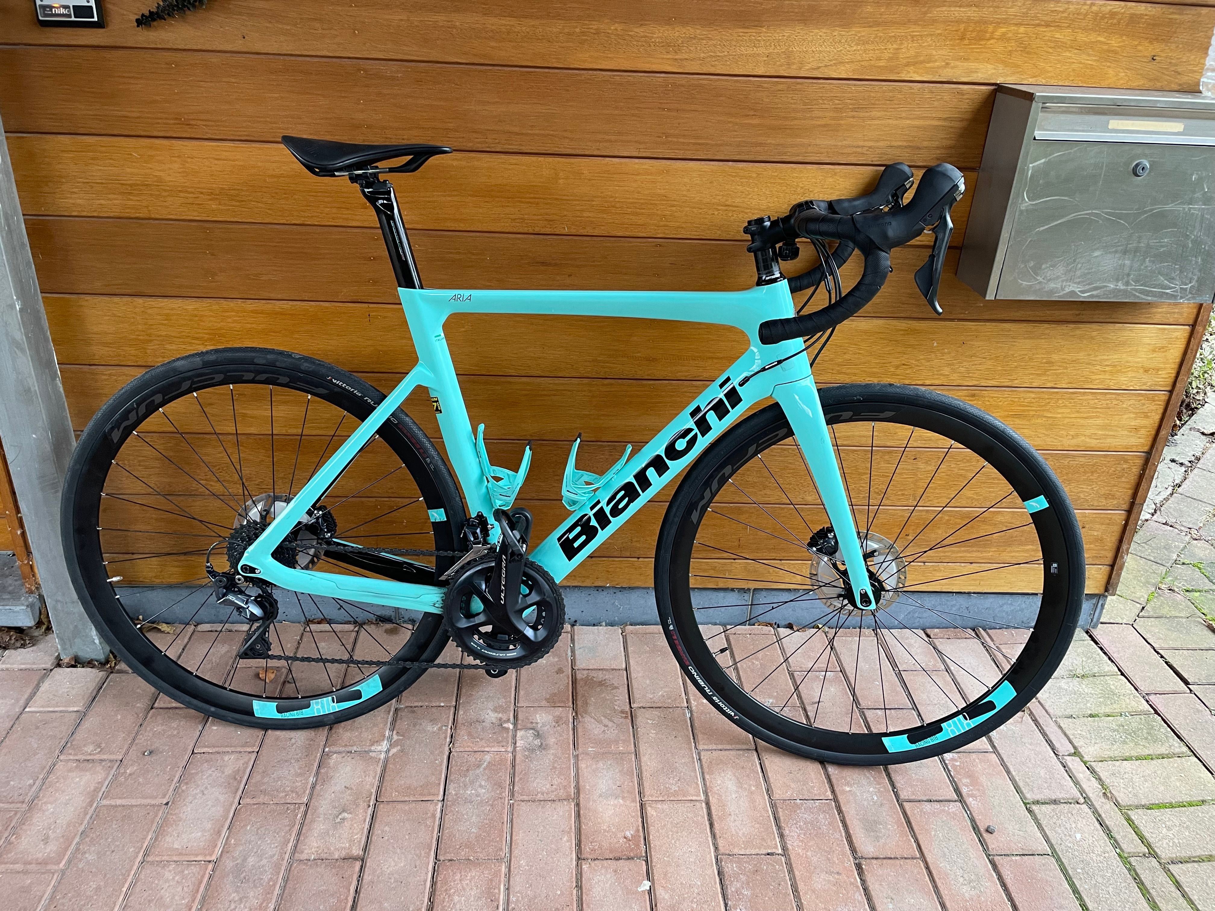 Bianchi Aria Disc Ultegra used in 57 cm buycycle