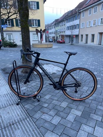Used Focus ATLAS 8.7 2023 Road & Gravel, Black — image 3 of 3