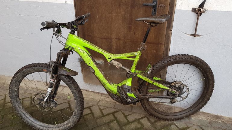 Used Specialized Turbo Levo 6 Fattie 2016 Mountainbike, Verde — image 7 of 7