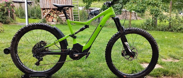 Used Specialized Turbo Levo 6 Fattie 2016 Mountainbike, Verde — image 1 of 7