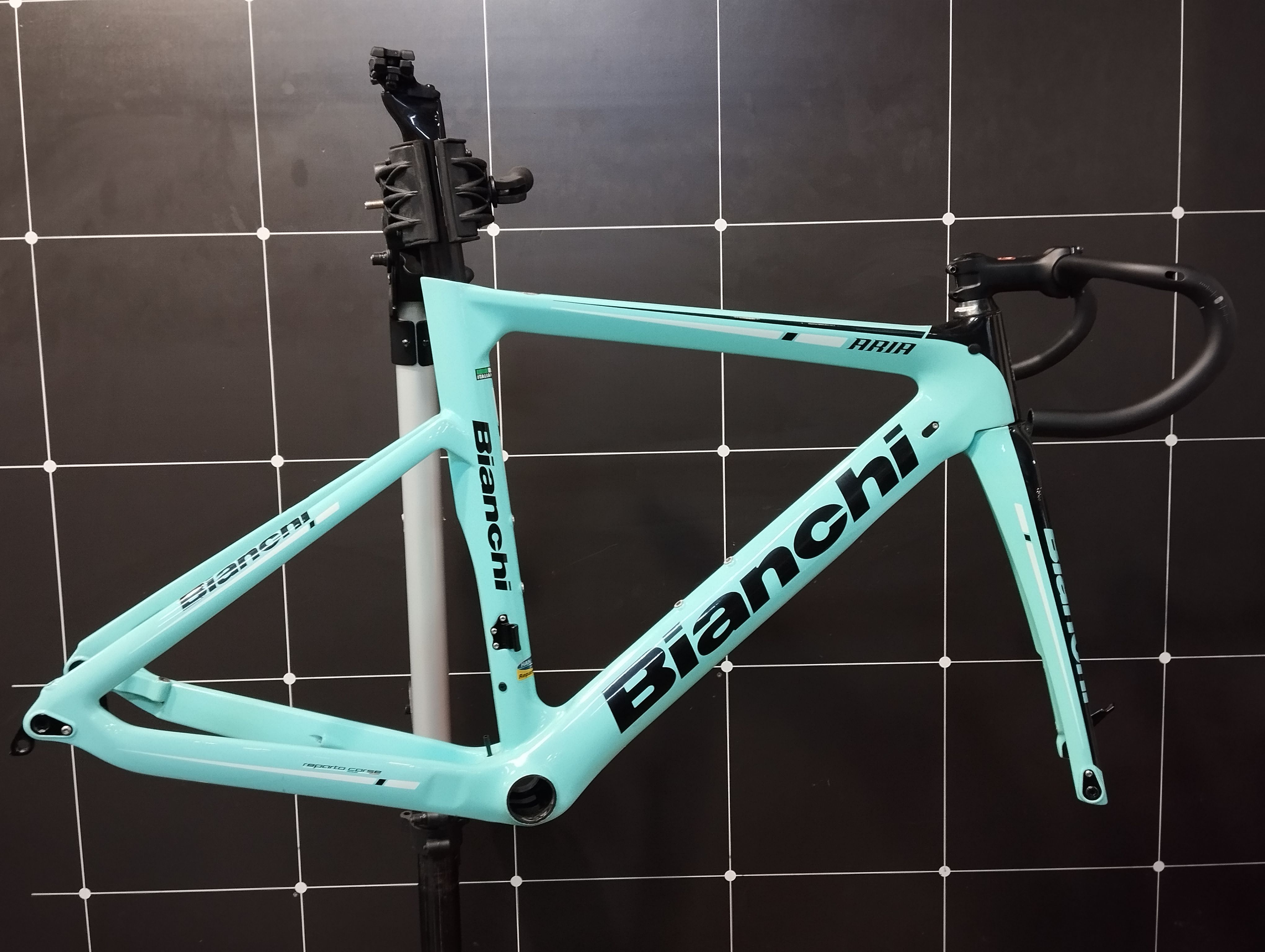 Bianchi cheap aria frame