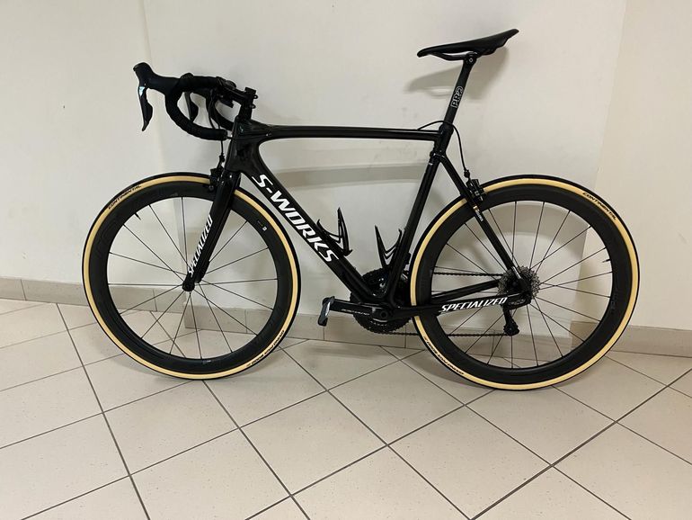 Specialized roubaix best sale mclaren 2018