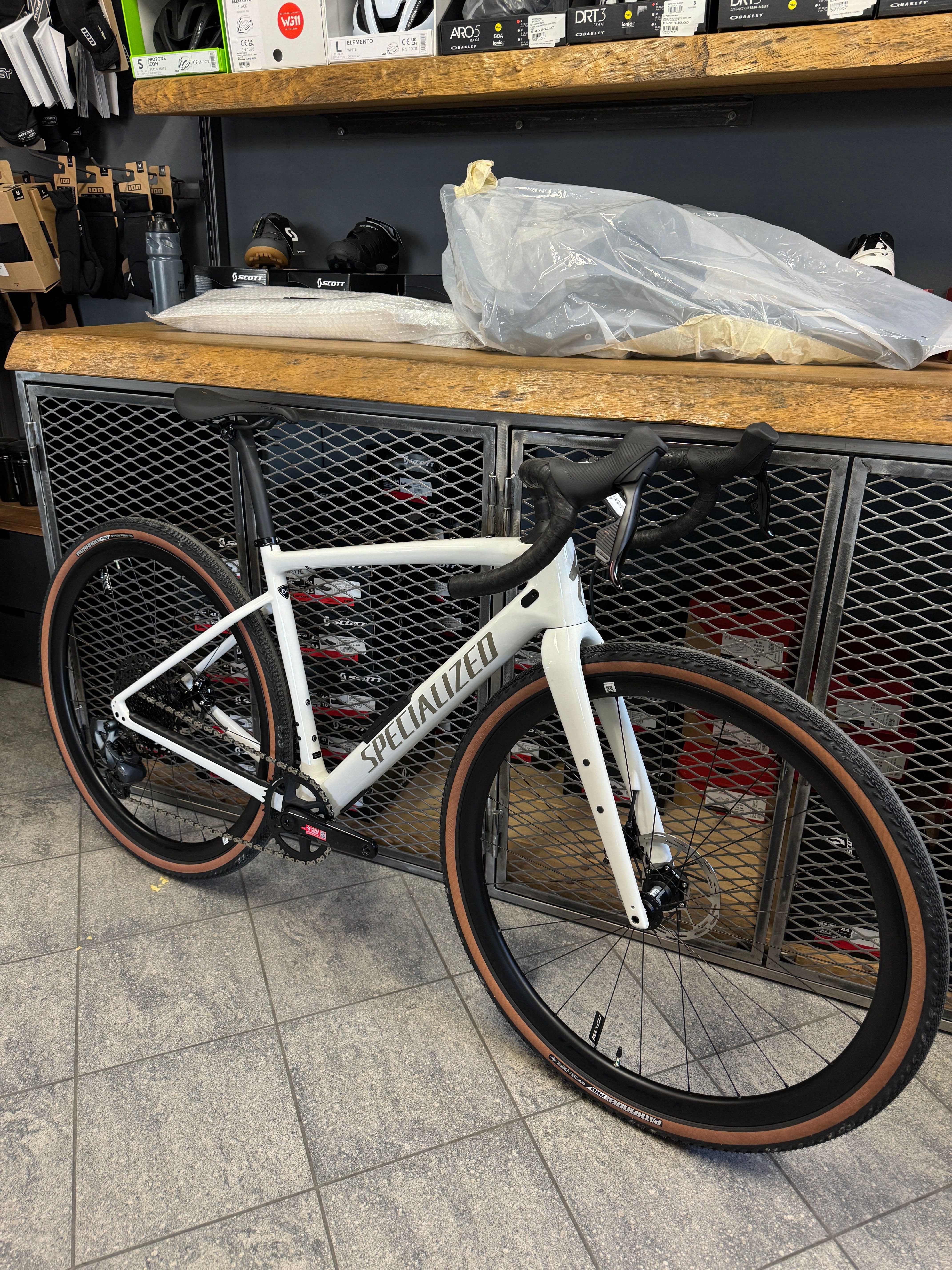 Specialized discount diverge 44