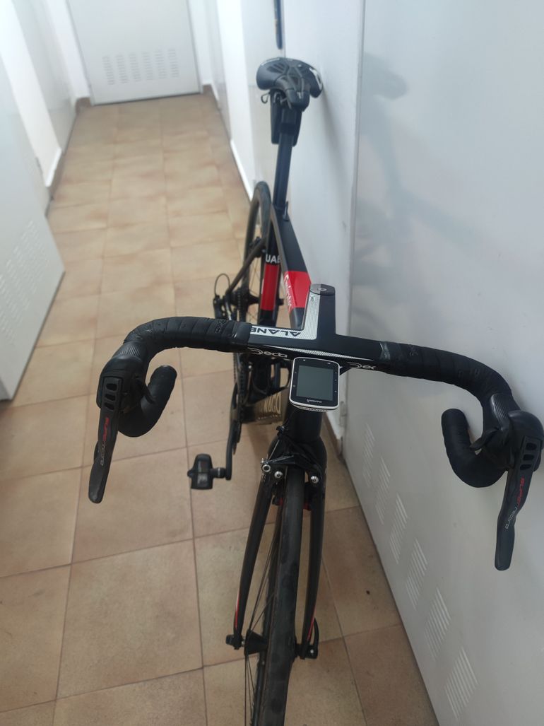 Used Colnago V3RS TdF Limited Edition 2021 Road & Gravel — image 1 of 8