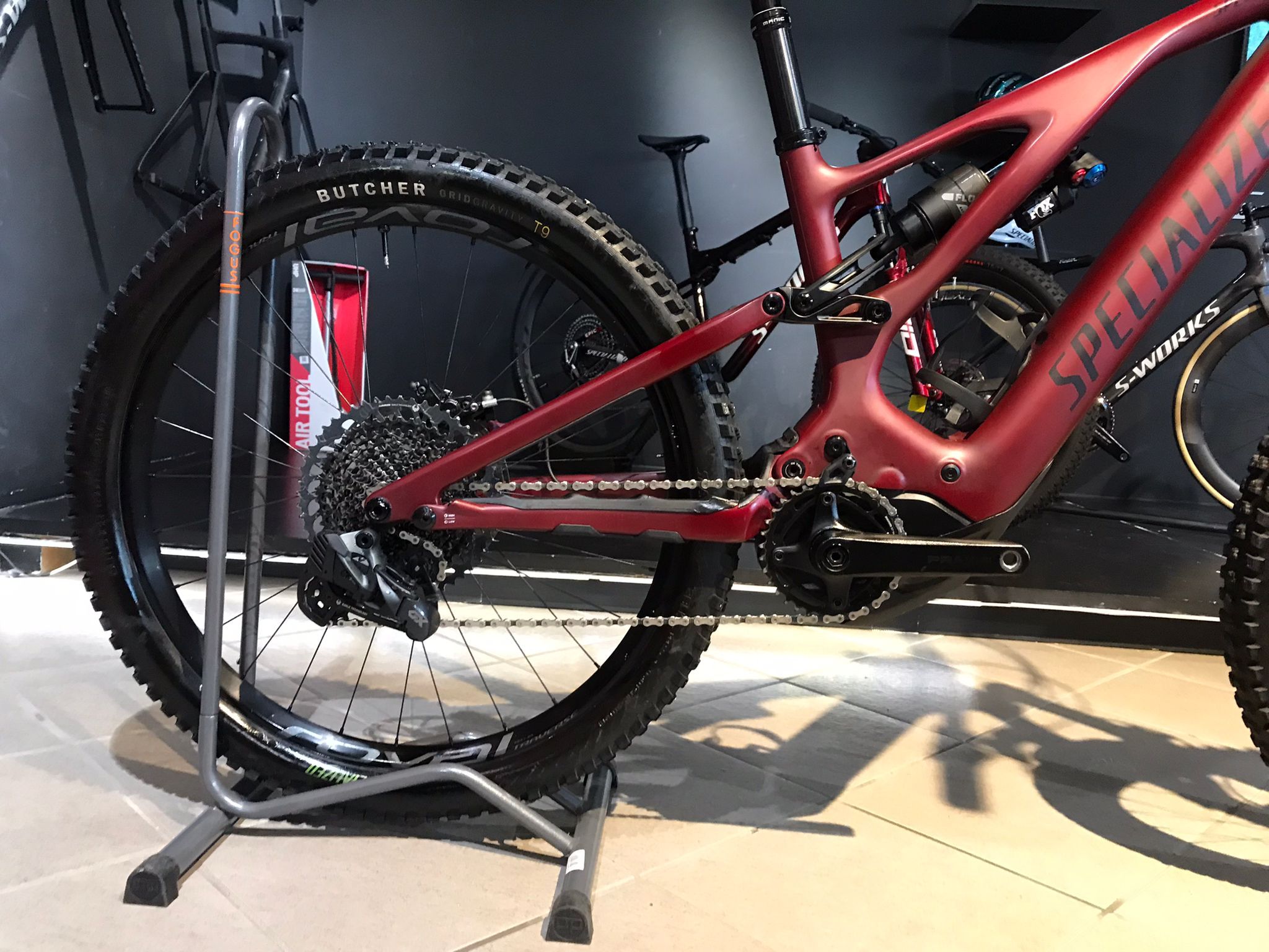 Specialized Turbo Levo Expert Carbon used in M buycycle