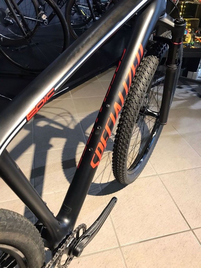 Specialized epic ht comp 2025 carbon 2018