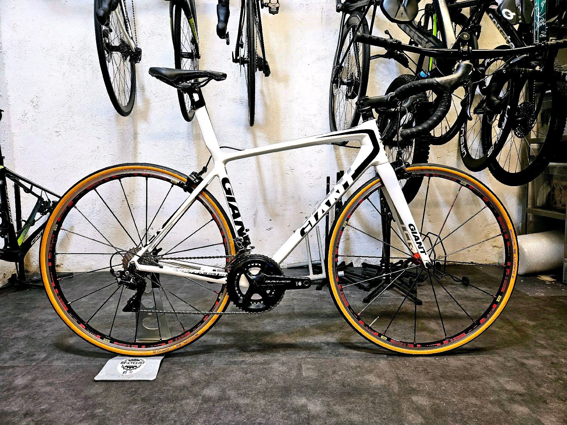 Giant tcr road bike hot sale 2015