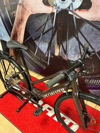 Used Specialized Turbo Vado SL 4.0 cadre bas Road & Gravel, Violett — image 6 of 6