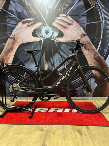 Used Specialized Turbo Vado SL 4.0 cadre bas Road & Gravel, Violett — image 1 of 6