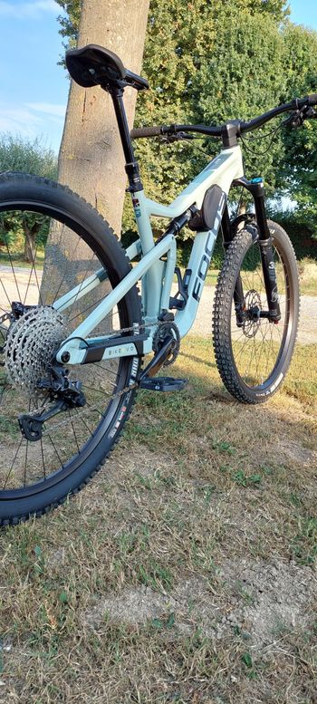 Used Focus JAM 6.9 2021 Mountainbike, Light Gray — image 2 of 6