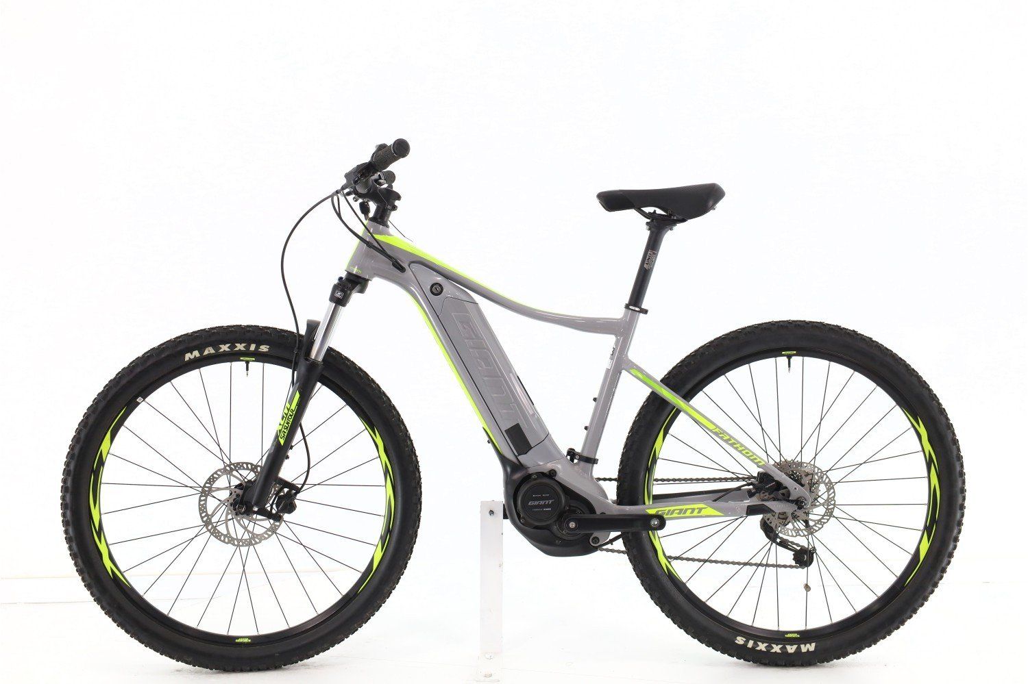 Giant fathom discount e bike 2019