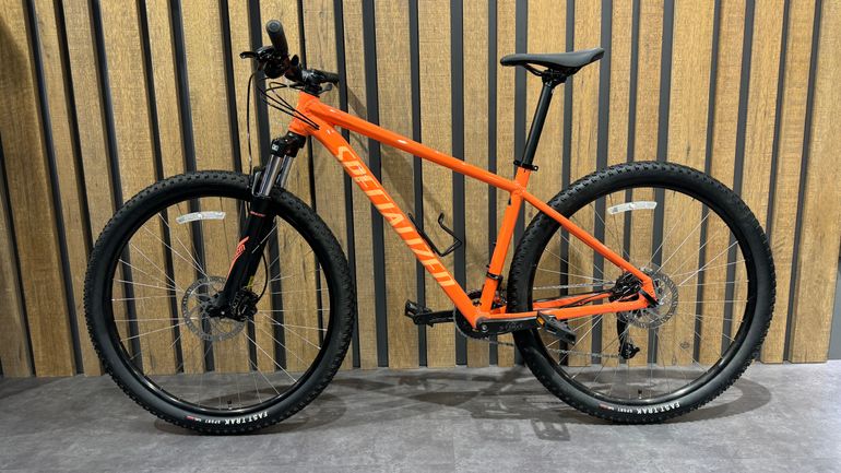 Vtt specialized discount rockhopper sport 29