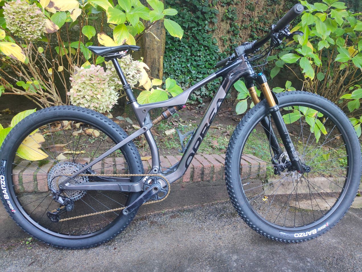 Orbea OIZ M10 used in M buycycle