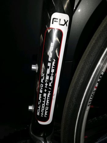 Used Merida Scultura CF 907 2014 2010 Road & Gravel, Blanco — image 17 of 18
