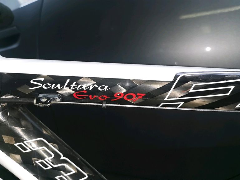 Used Merida Scultura CF 907 2014 2010 Road & Gravel, Blanco — image 15 of 18