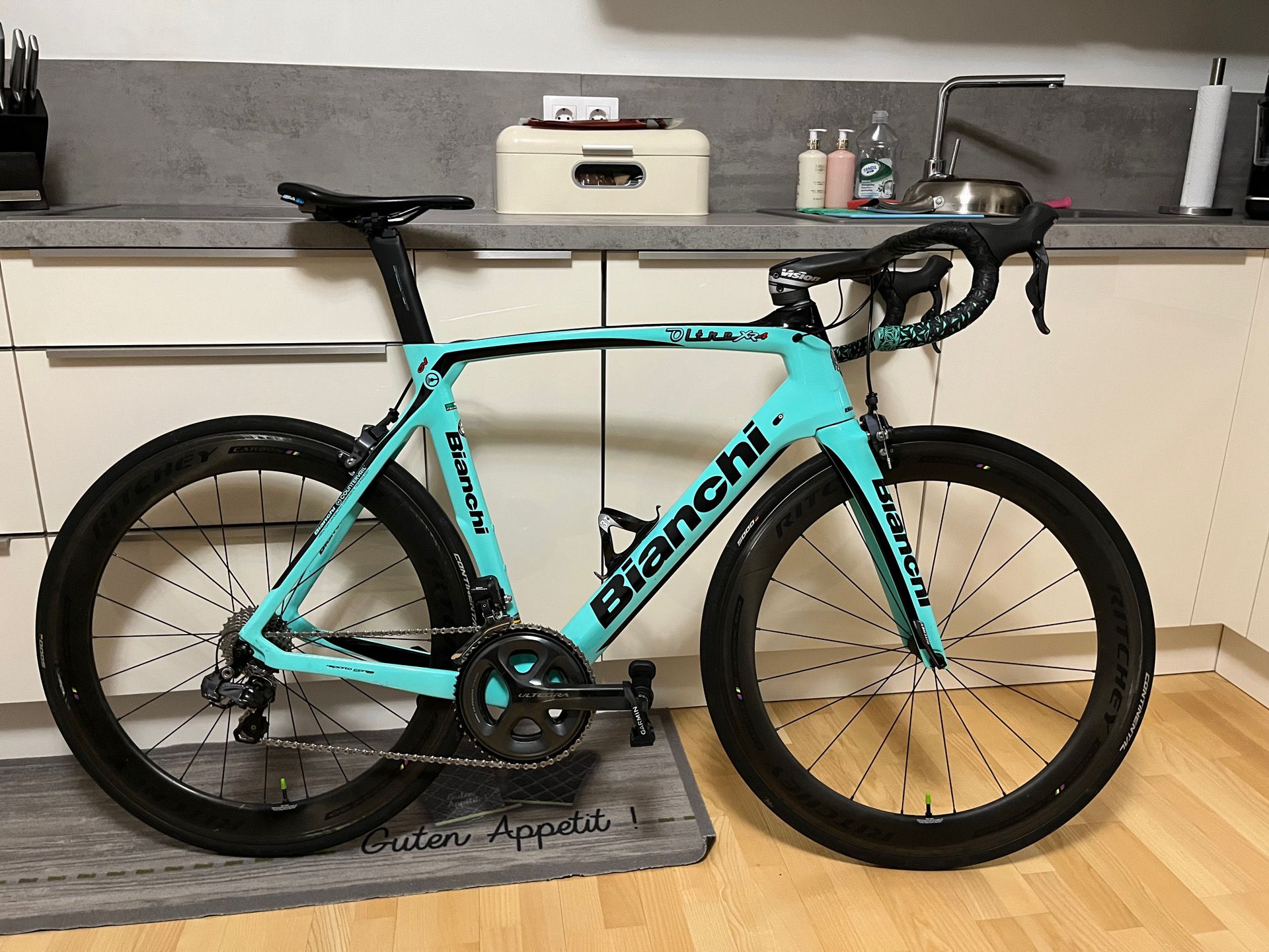 Oltre deals xr4 ultegra