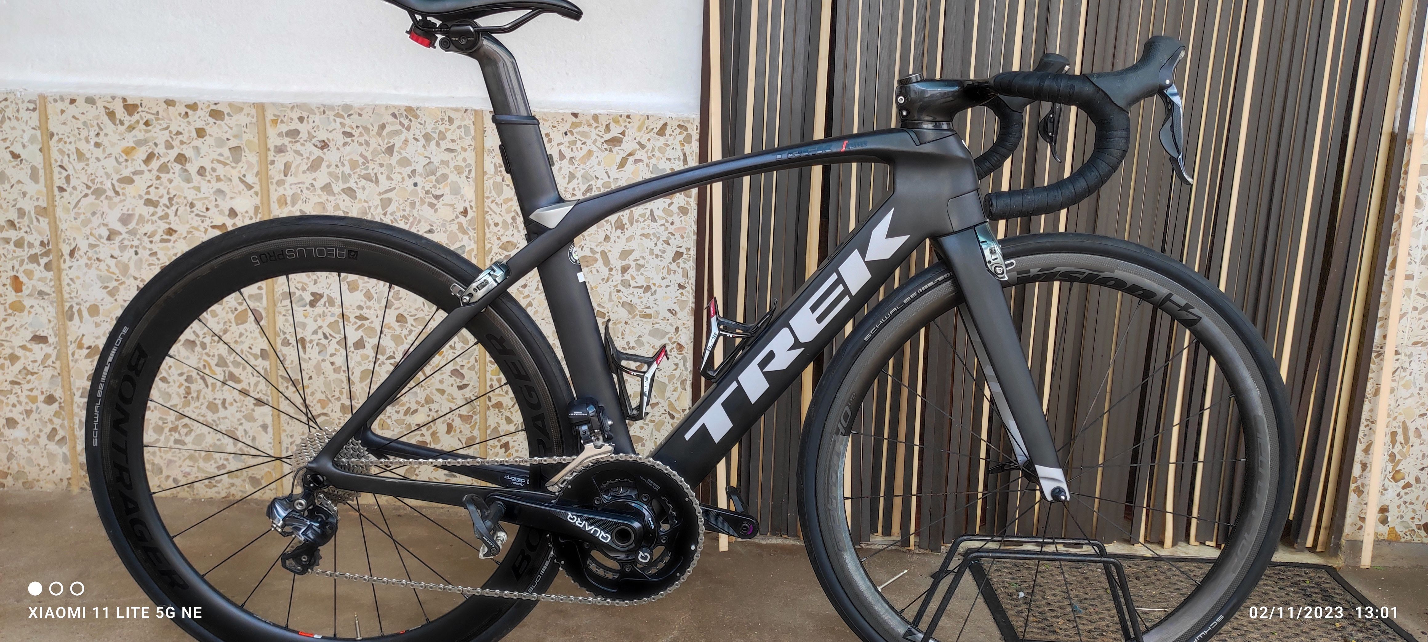 Trek madone 9.0 c h2 online 2018