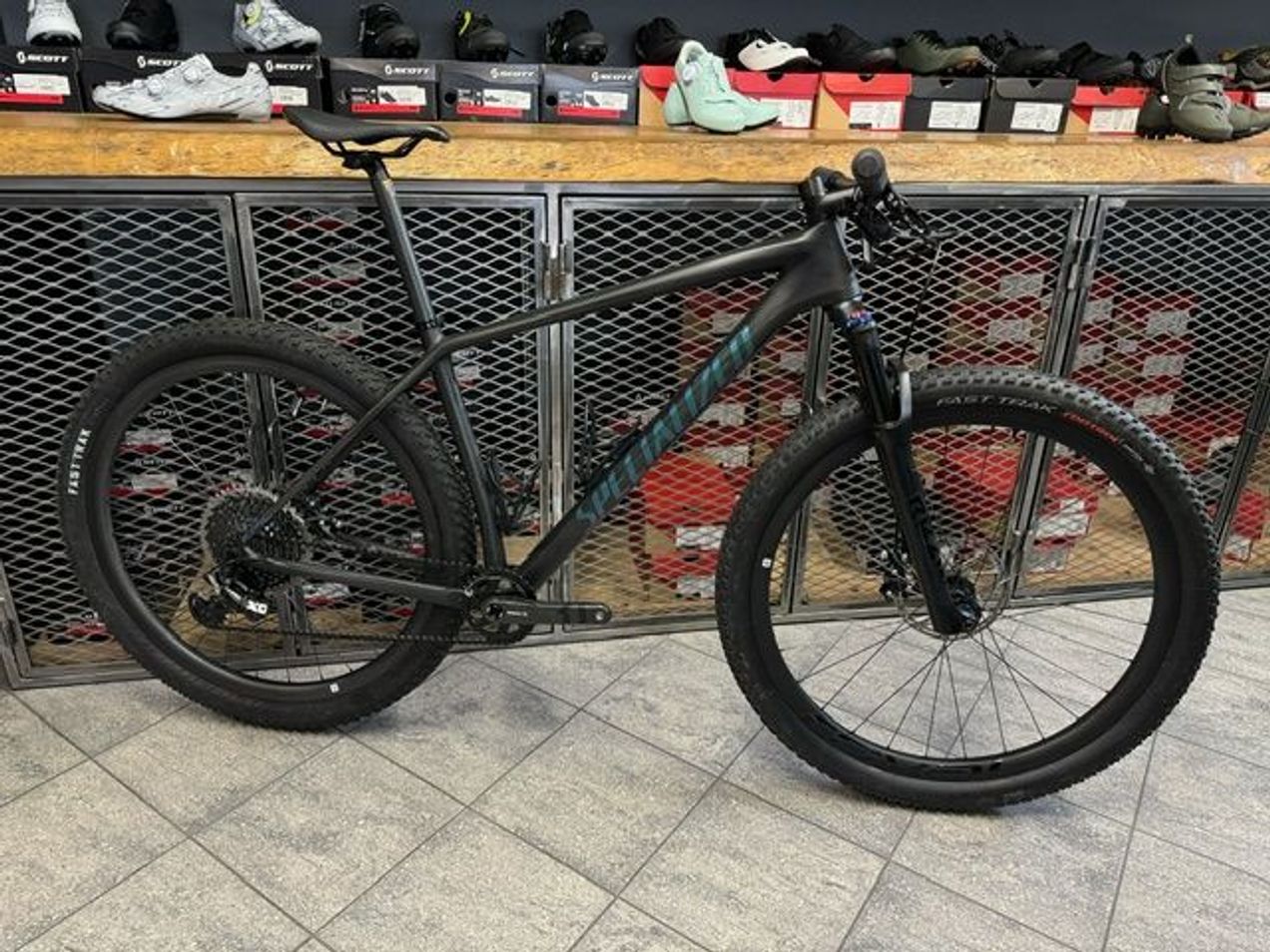 Epic hardtail pro 2020 on sale