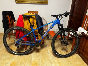 Używany Trek X-Caliber 9 2023 Mountainbike — zdjęcie 2 z 8