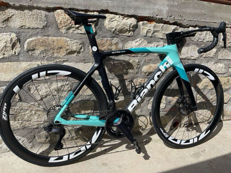 Käytetty Bianchi Oltre Shimano Ultegra Di2 2023 Road & Gravel
