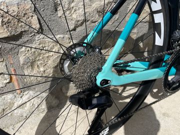 Brugt Bianchi Oltre Shimano Ultegra Di2 2023 Road & Gravel — billede 2 af 8